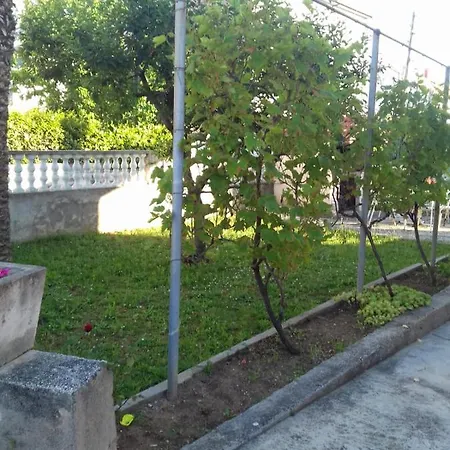 Apartment Obiteljska Kuca Grgic Zadar
